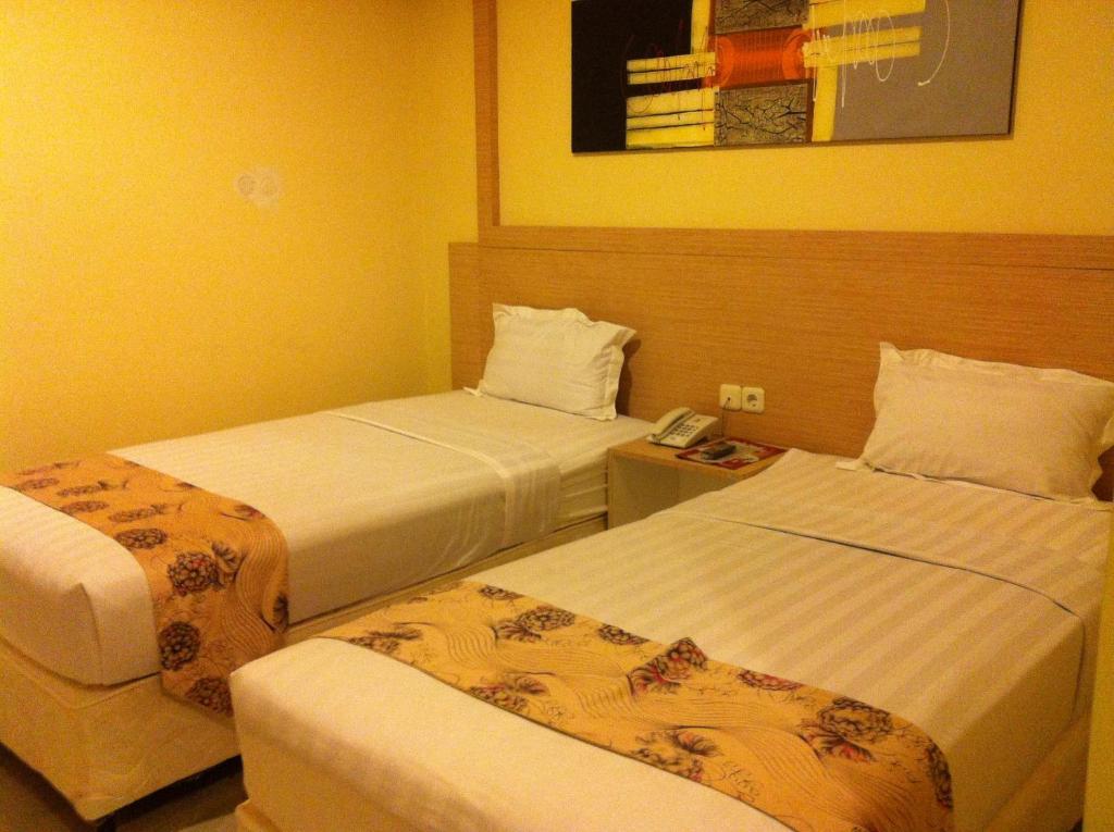 Hotel Paramount Biringkanya Pokój zdjęcie